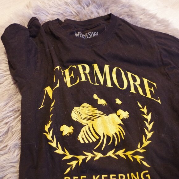 Wednesday Black T-Shirt Nevermore Bee Keeping Club - Picture 6 of 6